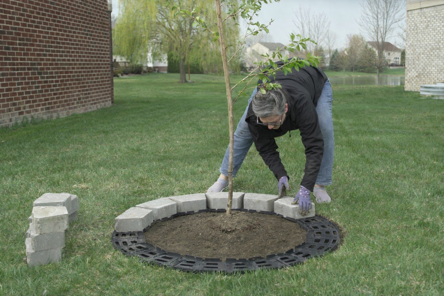 PaverTrax™ Adjustable Size Tree Ring Track System